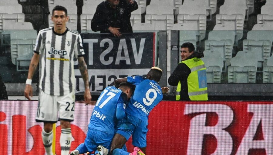El Nápoles ve el Scudetto: la Juventus, derrotada en el último suspiro