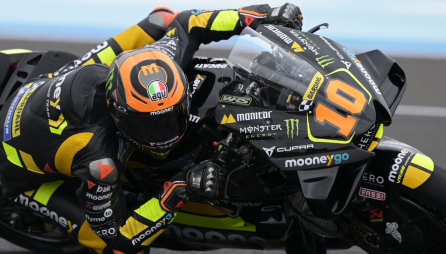 MotoGP Austin, Luca Marini brilla en los entrenamientos libres. Caída de Bezzecchi