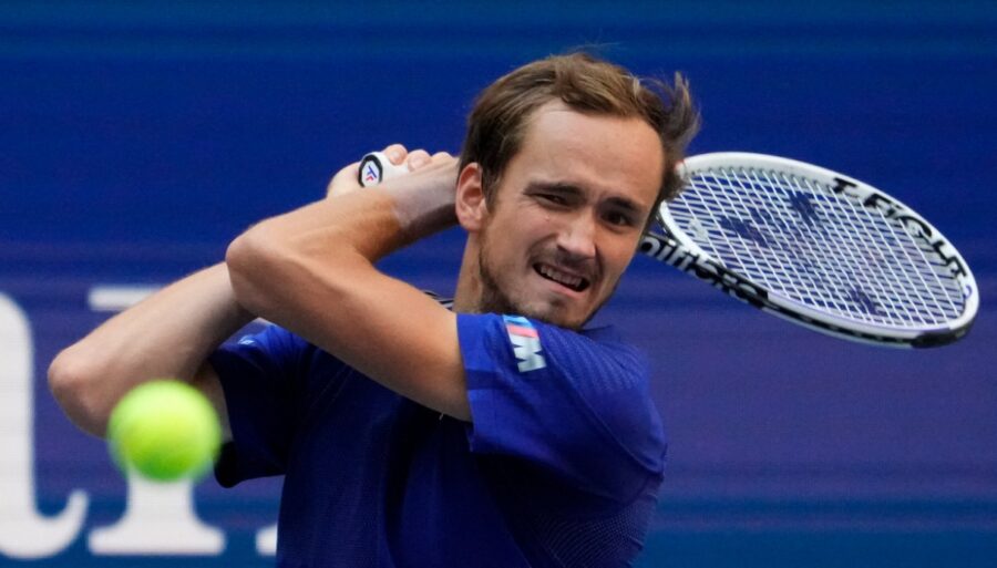 Choque frontal entre Daniil Medvédev y Alexander Zverev: la vitriólica respuesta del ruso