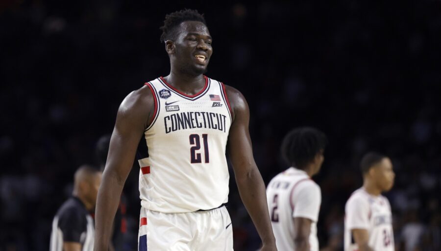 Adama Sanogo ha hecho su elección: se va al draft de la NBA