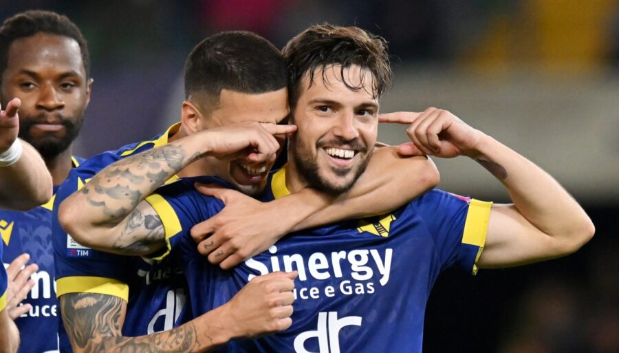 Simone Verdi desatado, Bolonia derrotado en el Bentegodi