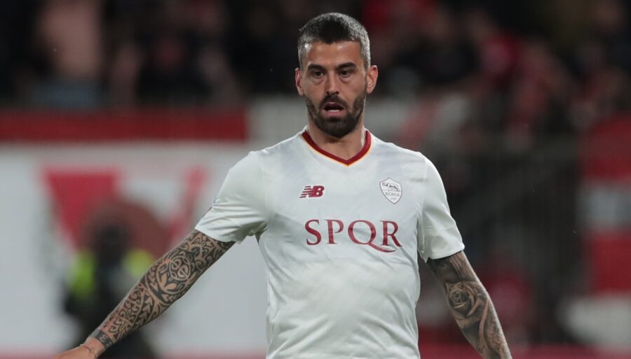 Roma, futuro incierto para Leonardo Spinazzola