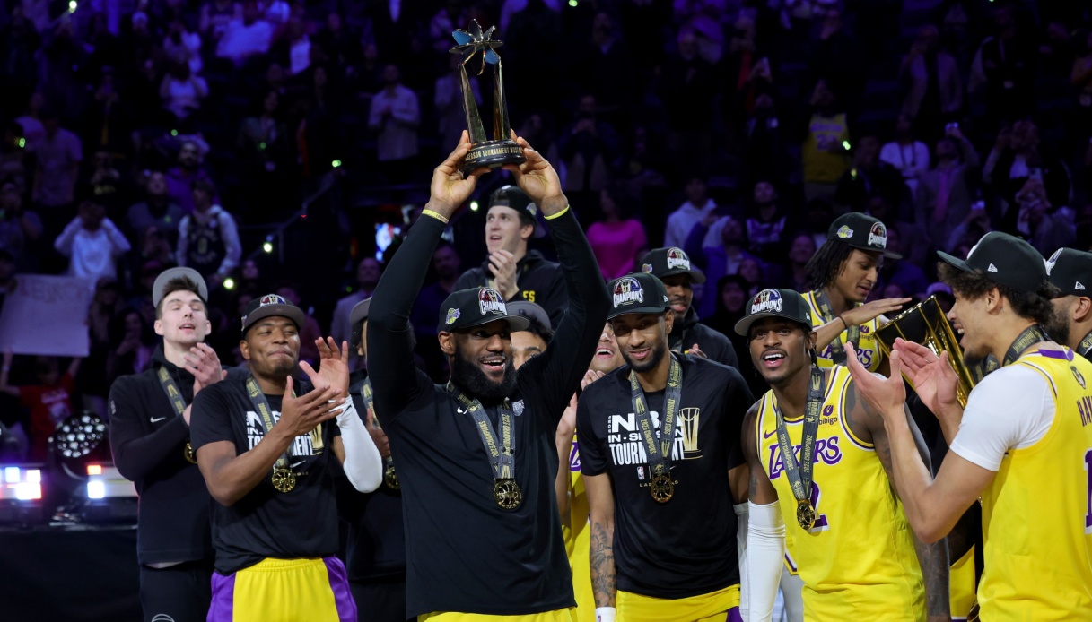 Copa De La NBA, Trofeo De Los LA Lakers Con LeBron James MVP - Sportal.es