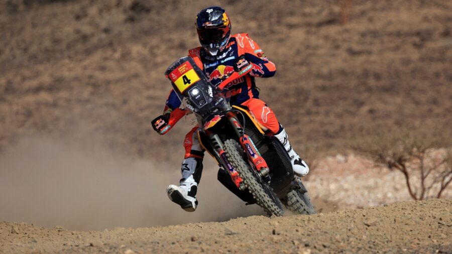 El Dakar 2025 arranca en Arabia Saudí