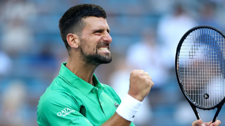 Novak Djokovic domina a Grigor Dimitrov y vuela a la final de Miami