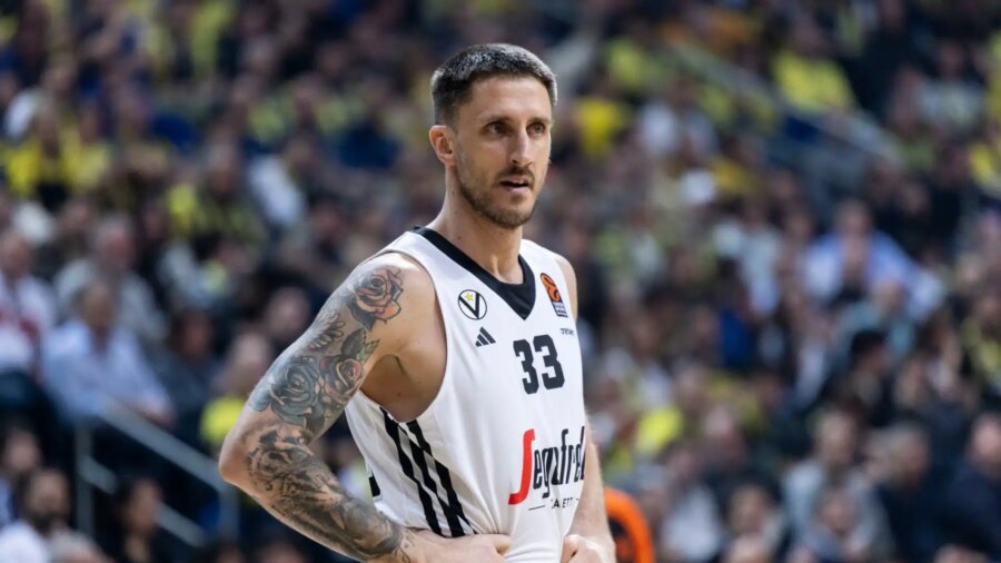 Achille Polonara sueña con el Scudetto con el Virtus Bolonia