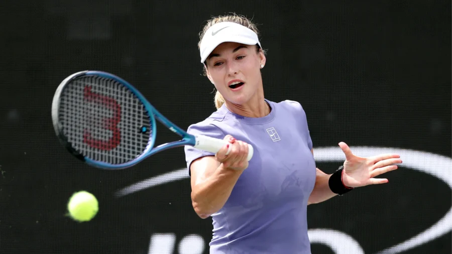 Anna Kalinskaya pone a Magda Linette en su punto de mira