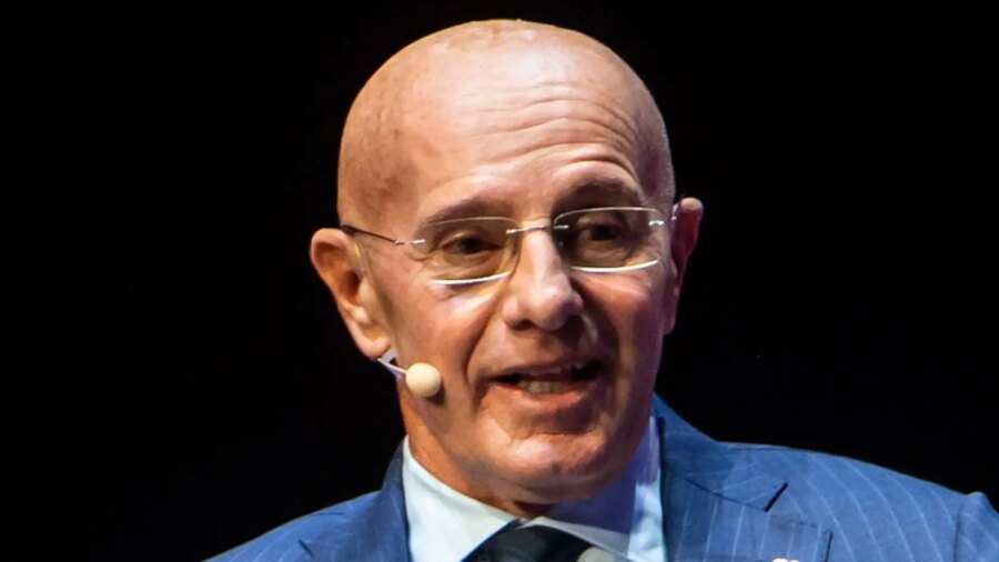 Rebus entrenador: Arrigo Sacchi envía consejos al AC Milan y al Roma