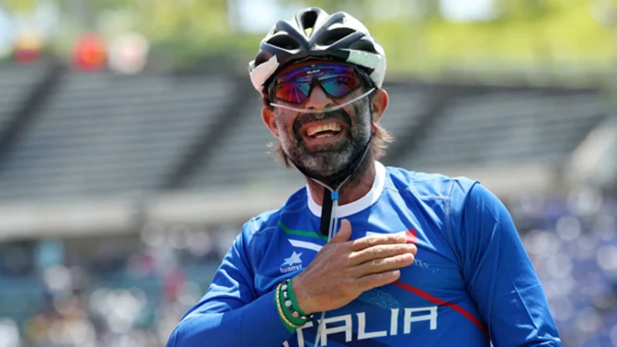 Carlo Calcagni se supera a sí mismo: victoria y nuevo récord del mundo
