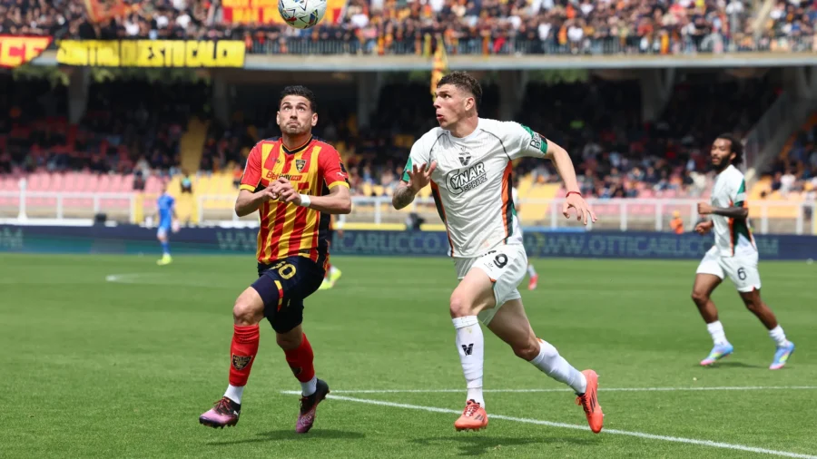 Serie A: Radu salva al Venezia en Lecce