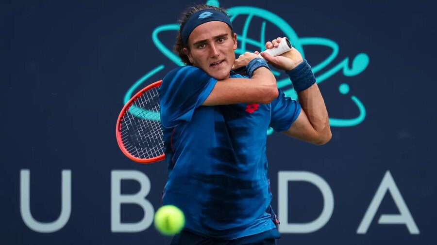 Mattia Bellucci intenta volver a un alto nivel