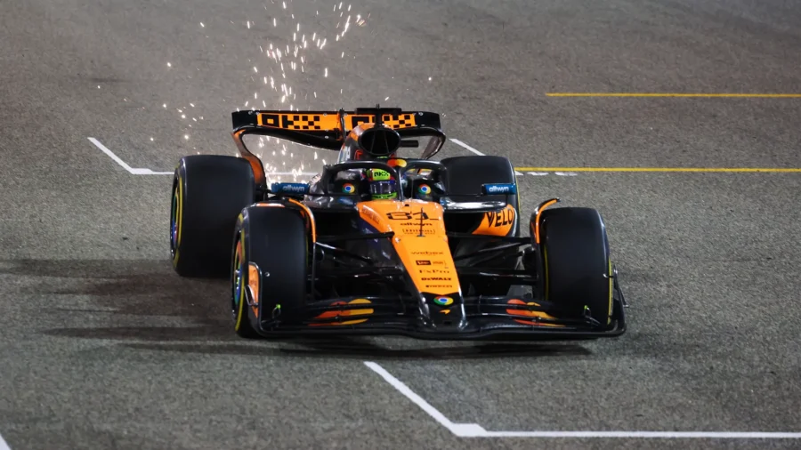 F1 Gp Bahrain: Piastri triunfa. Leclerc y Hamilton fuera del podio