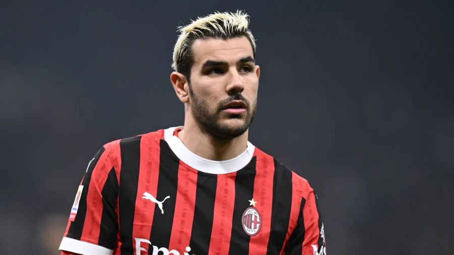 El AC Milan, sin locuras para renovar a Theo Hernández: oferta a la baja