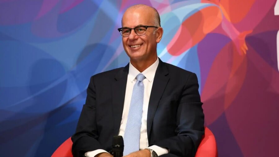 Umberto Gandini recuerda la pasión del Papa Francisco por el baloncesto
