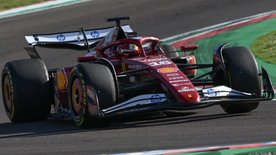 Ferrari, opiniones opuestas tras el primer día en Imola para Leclerc y Hamilton