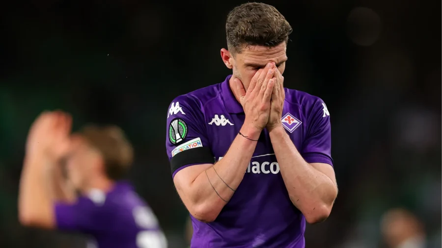 Semifinales de la Liga de la Conferencia, la Fiorentina pierde la primera ronda por un estrecho margen