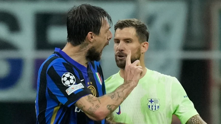 Inter-Barcelona, Iñigo Martínez cuenta su versión del altercado con Acerbi