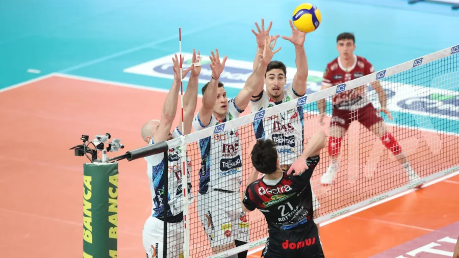 El Trento gana el tercer partido al Civitanova y vuelve a ponerse por delante en la final del Scudetto