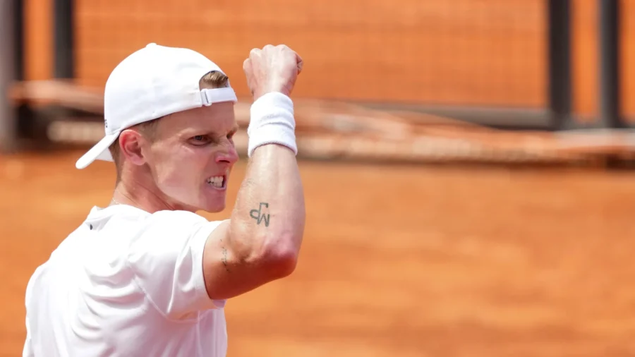 Jesper De Jong desafía a Jannik Sinner: "He&apos; humano, no seré sacrificado"