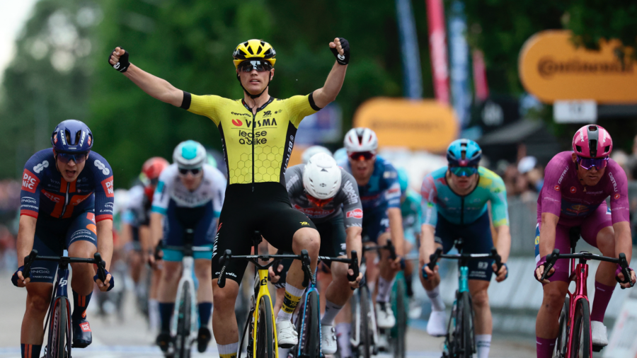 Giro de Italia 2025: triunfo del holandés Kooij en la 12ª etapa