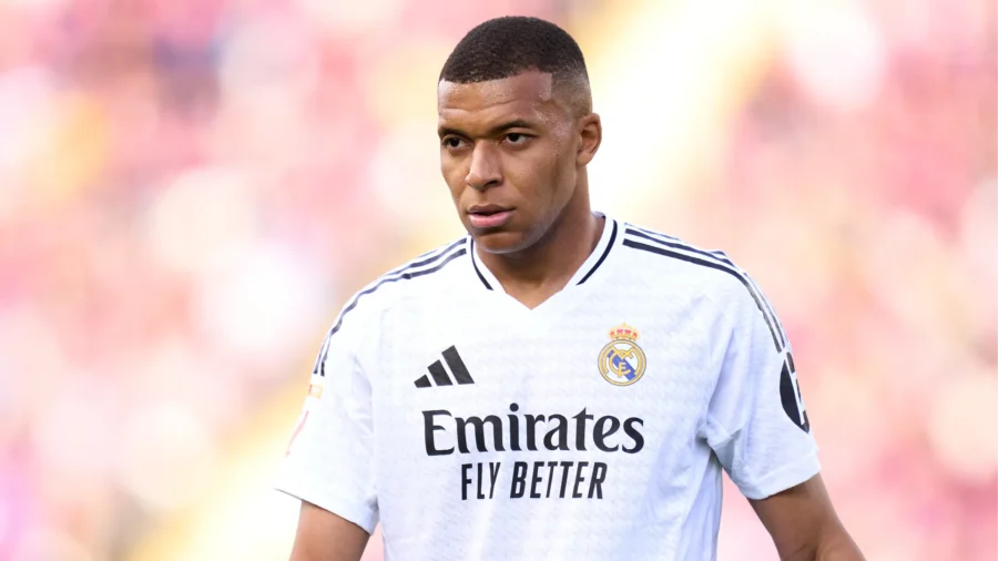 Real Madrid, temor por Kylian Mbappé: hospitalizado