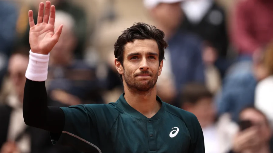 Roland Garros: Lorenzo Musetti aplasta a Galán y está en 3ª ronda