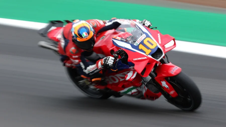 Luca Marini se lesiona en Suzuka