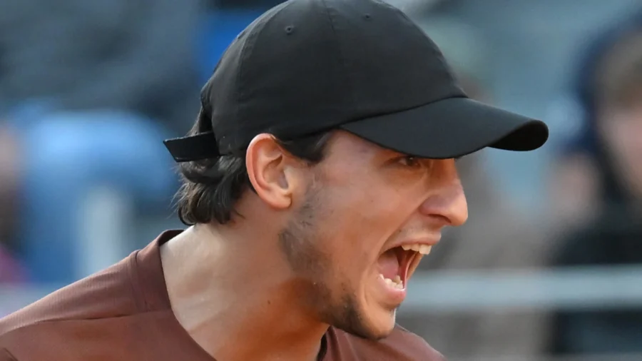 Luciano Darderi en las semifinales de Baastad