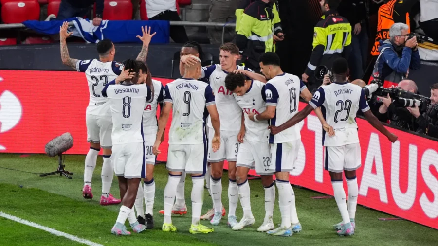 El Tottenham gana la Europa League, el Manchester United se impone en la final