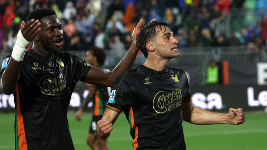 Éxito salvador del Venecia, derrota del Fiorentina