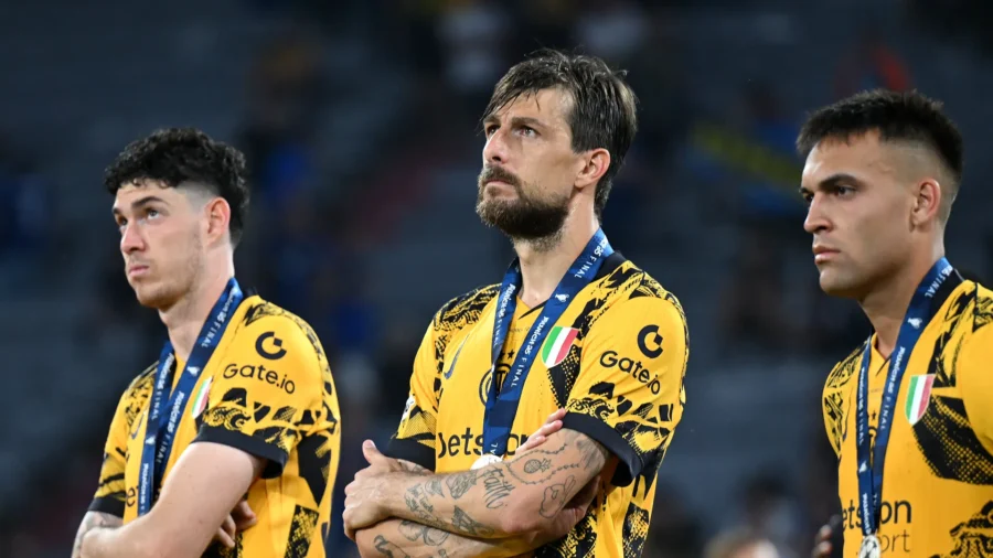 Francesco Acerbi rechaza a Italia, Spalletti: "Me lo dijo por mensaje de texto"