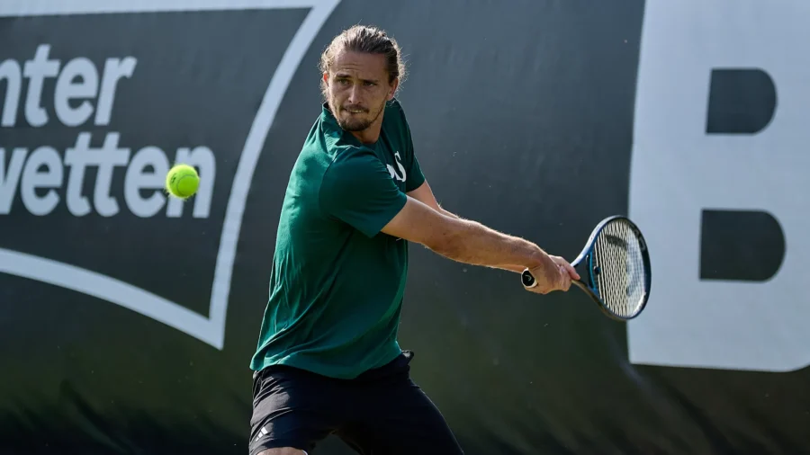 Boris Becker le critica, Alexander Zverev responde con dureza