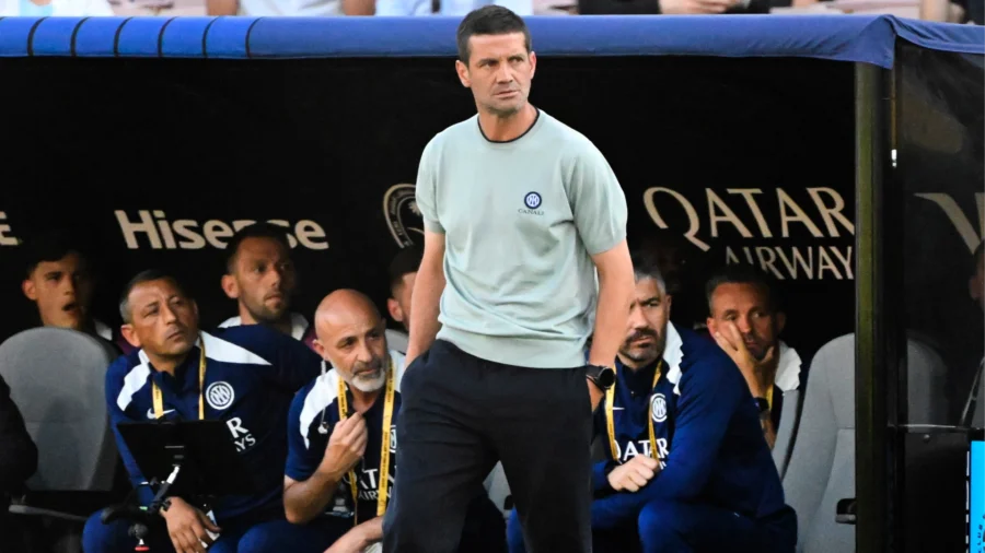 Inter, Chivu ve el vaso medio lleno: bonitas palabras para los nuevos