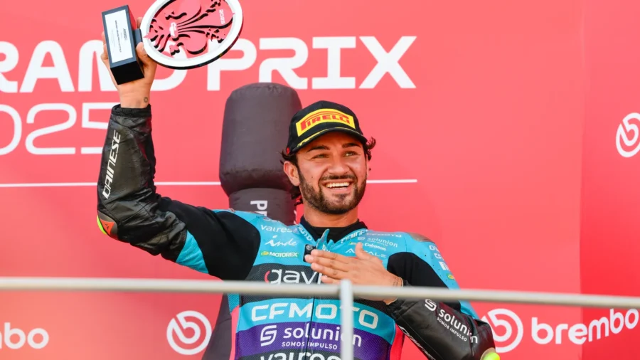 Moto3, Dennis Foggia vuelve al podio y se emociona