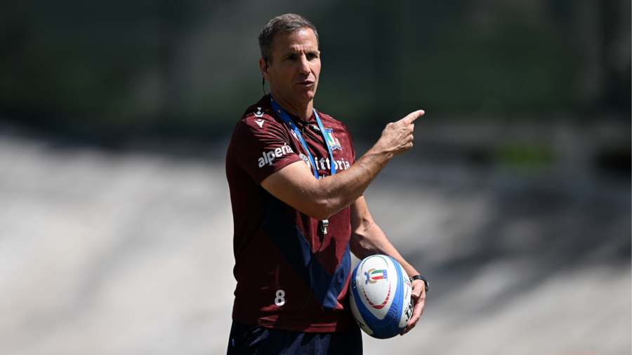 Rugby: Italia arrolla a Namibia por 73-6 en un partido de prueba