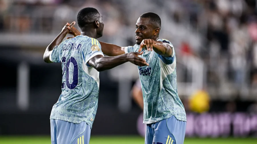 Kolo Muani quiere seguir en el Juventus marcando goles