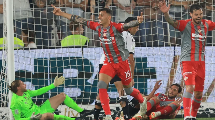El Cremonese regresa a la Serie A y el Spezia cae derrotado