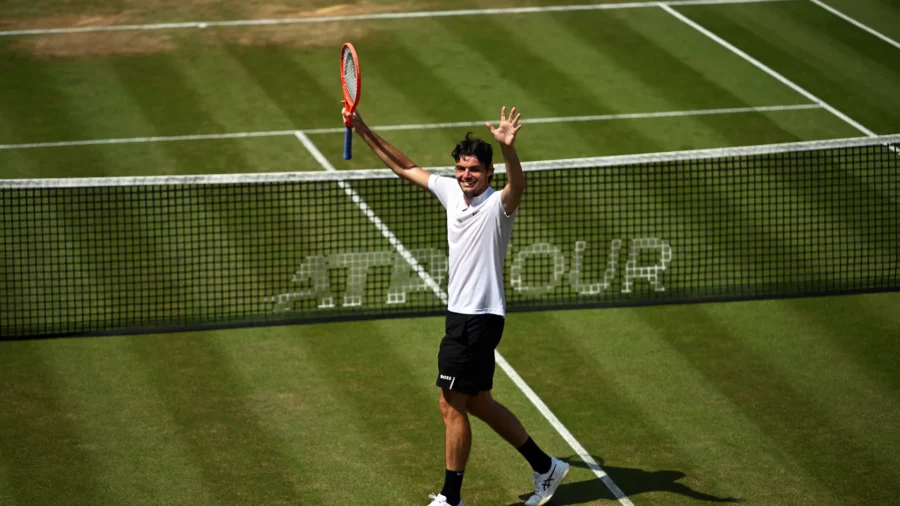 Taylor Fritz triunfa en Stuttgart y vence en la final a Alexander Zverev
