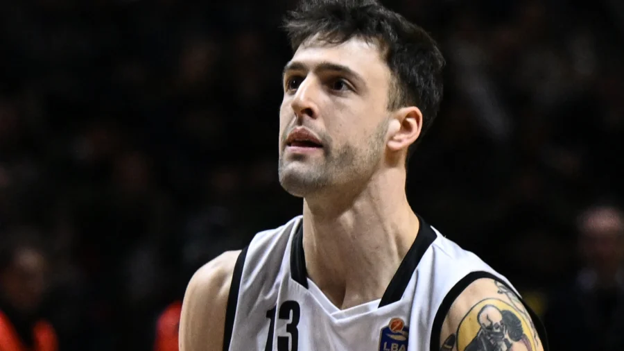 Virtus Bologna: Vildoza llega, Taylor se queda y ahora dos tiros más