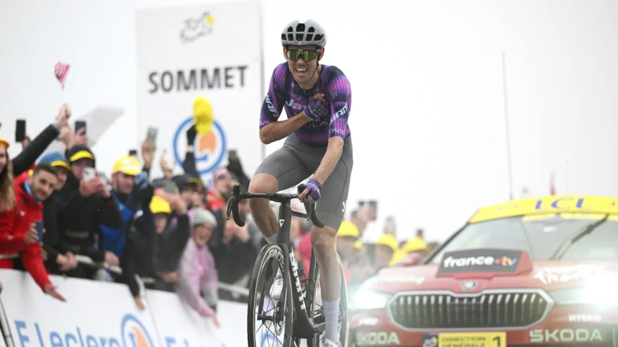 Tour de Francia: Ben O&apos;Connor gana en el Col de la Loze, Tadej Pogacar cada vez más maillot amarillo