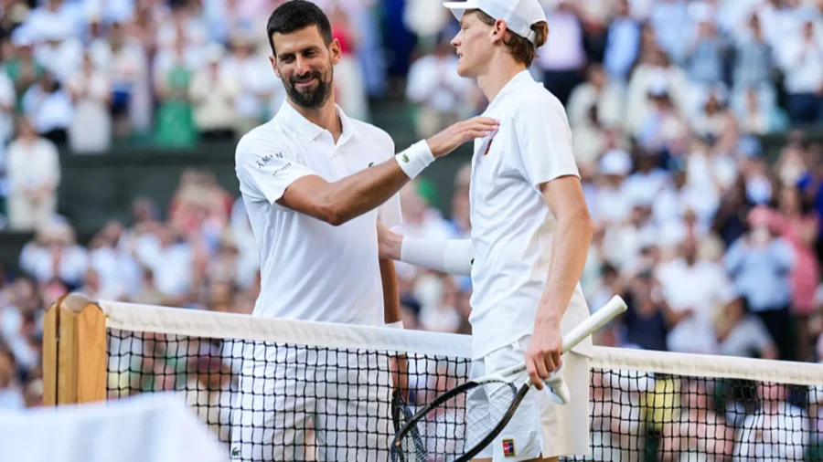 Novak Djokovic se la juega en la final entre Jannik Sinner y Carlos Alcaraz