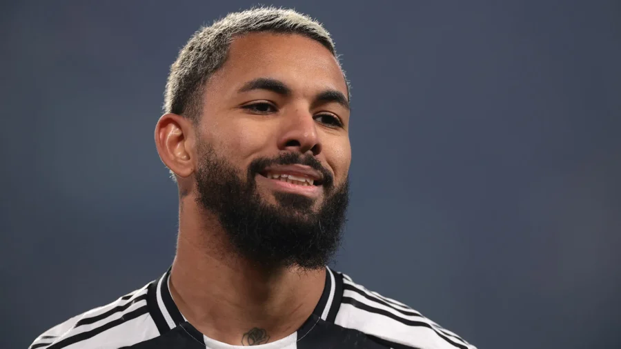 La Juventus negocia la venta de Douglas Luiz