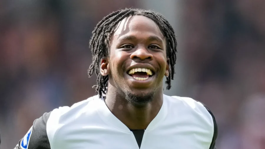 Como, otro refuerzo para Cesc Fábregas: Jayden Addai oficial