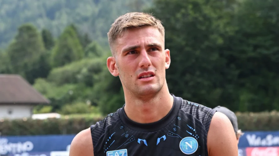 El Nápoles da la bienvenida a Lorenzo Lucca y el Udinese se despide a lo grande