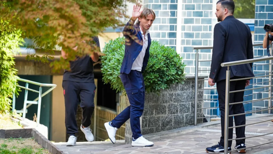 Luka Modric ha aterrizado en Italia, primeras palabras como jugador del AC Milan