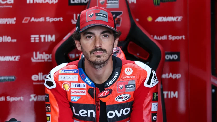 Pecco Bagnaia en crisis, Alex Barros se desquita con Ducati