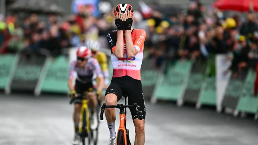 Thymen Arensman gana en La Plagne, Tadej Pogacar a un paso de su cuarto Tour de Francia