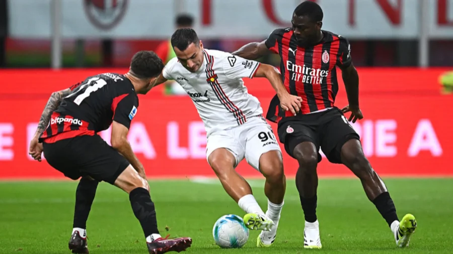 Quién es Federico Bonazzoli, el delantero cremonés que arruinó el primer gol del Milan