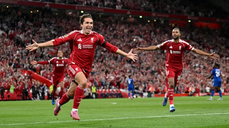 Federico Chiesa arrastra al Liverpool. De Zerbi, flop en la primera