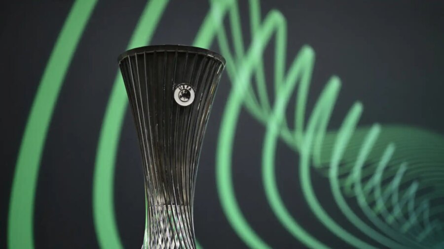 Fiorentina: Polissya o Paksi en los playoffs de la Conference League